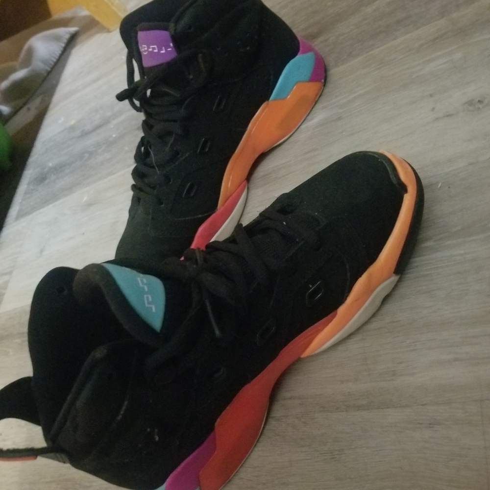 Jordan's Size 6Y